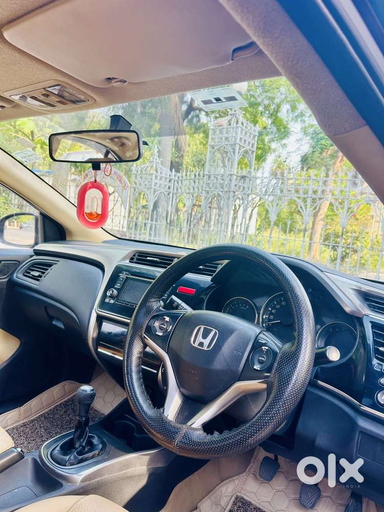 Honda City 1.5 V Mt Sunroof, 2014, Petrol