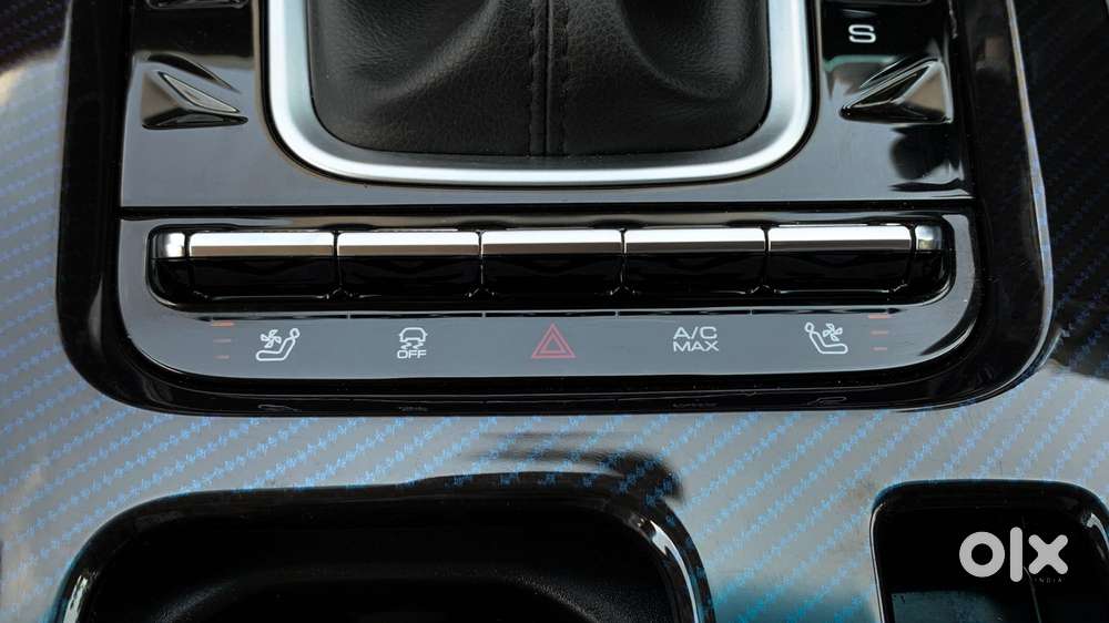 Mg Hector Plus Savvy Pro 1.5 Turbo Petrol Cvt 7 Str, 2026, Petrol