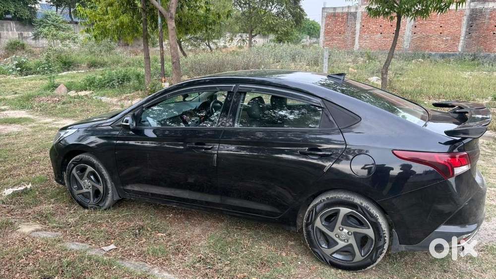 Hyundai Verna 2022 Petrol 76000 Km Driven