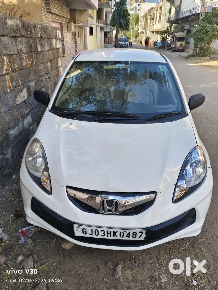 Honda Brio 2015