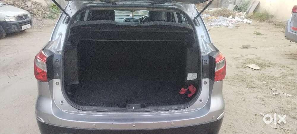 Maruti Suzuki S Cross 2016 Diesel 
113000 Km Driven