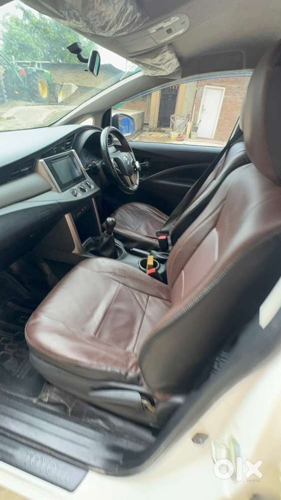 Toyota Innova Crysta 2019