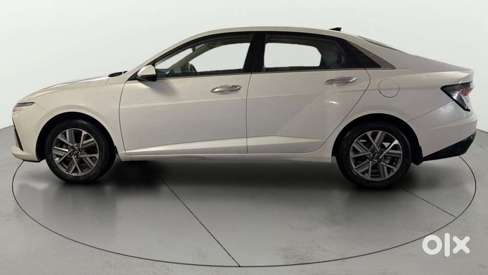 Hyundai Verna 1.5 Mpi Mt Sx (o), 2024, Petrol
