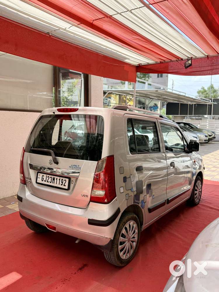 Maruti Suzuki Wagon R Vxi, 2011, Cng & Hybrids