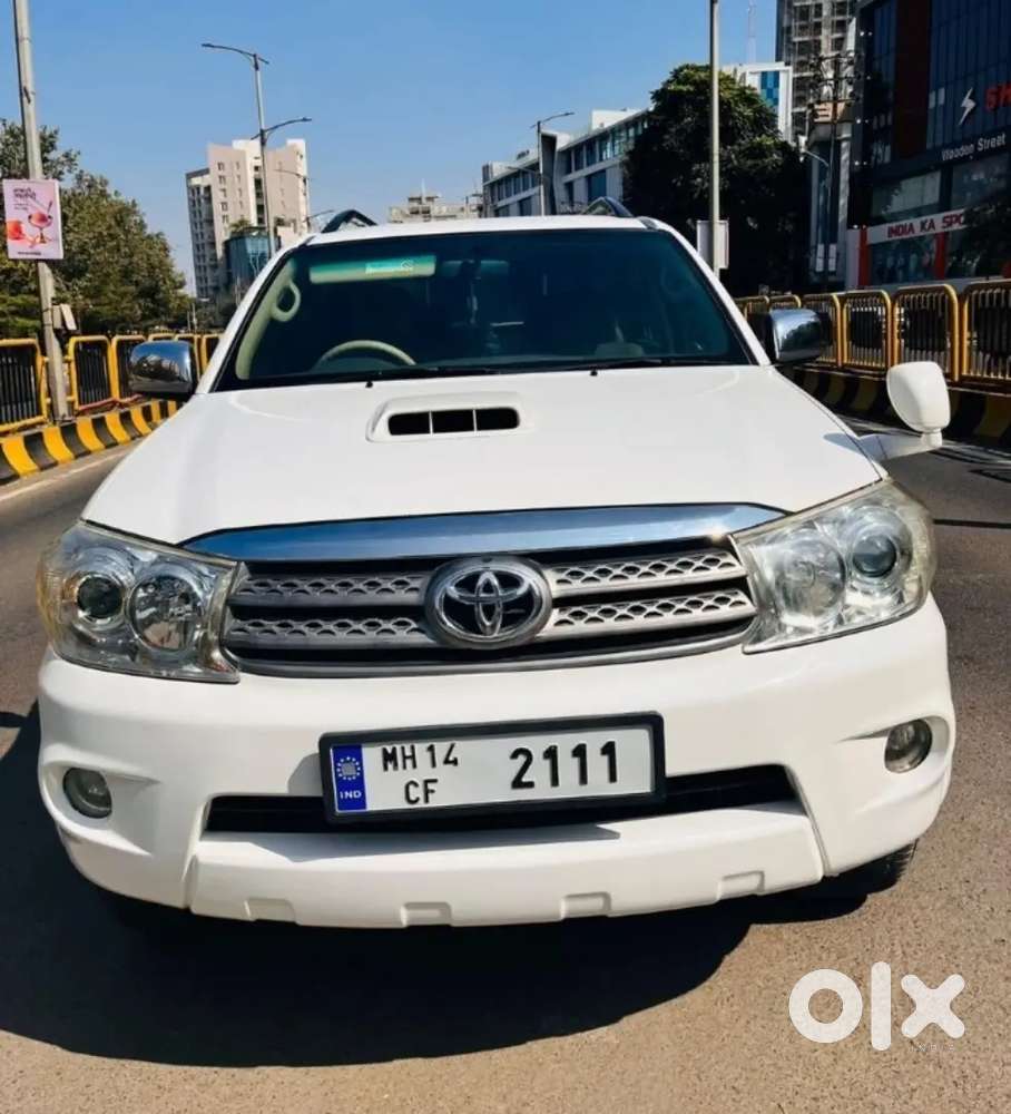 Toyota Fortuner Legender 2010