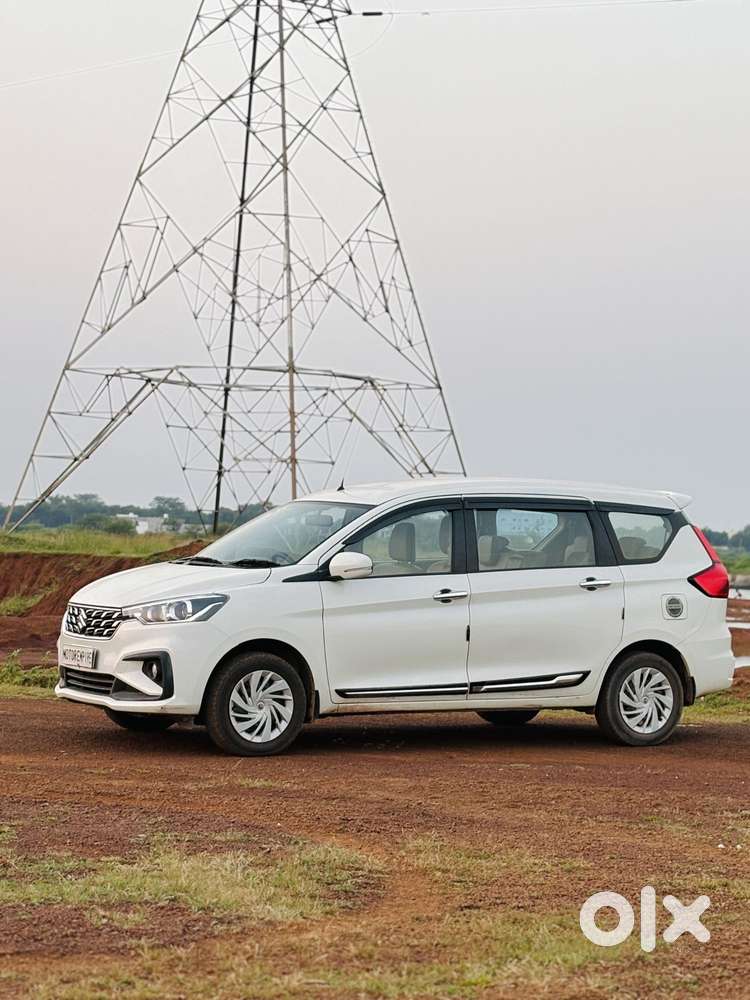Maruti Suzuki Ertiga 1.5 Vxi, 2022, Petrol