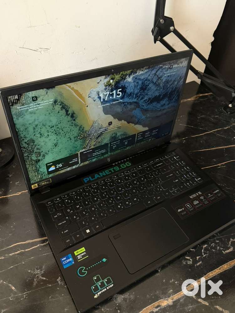 Acer Nitro V15 (Middle Version)