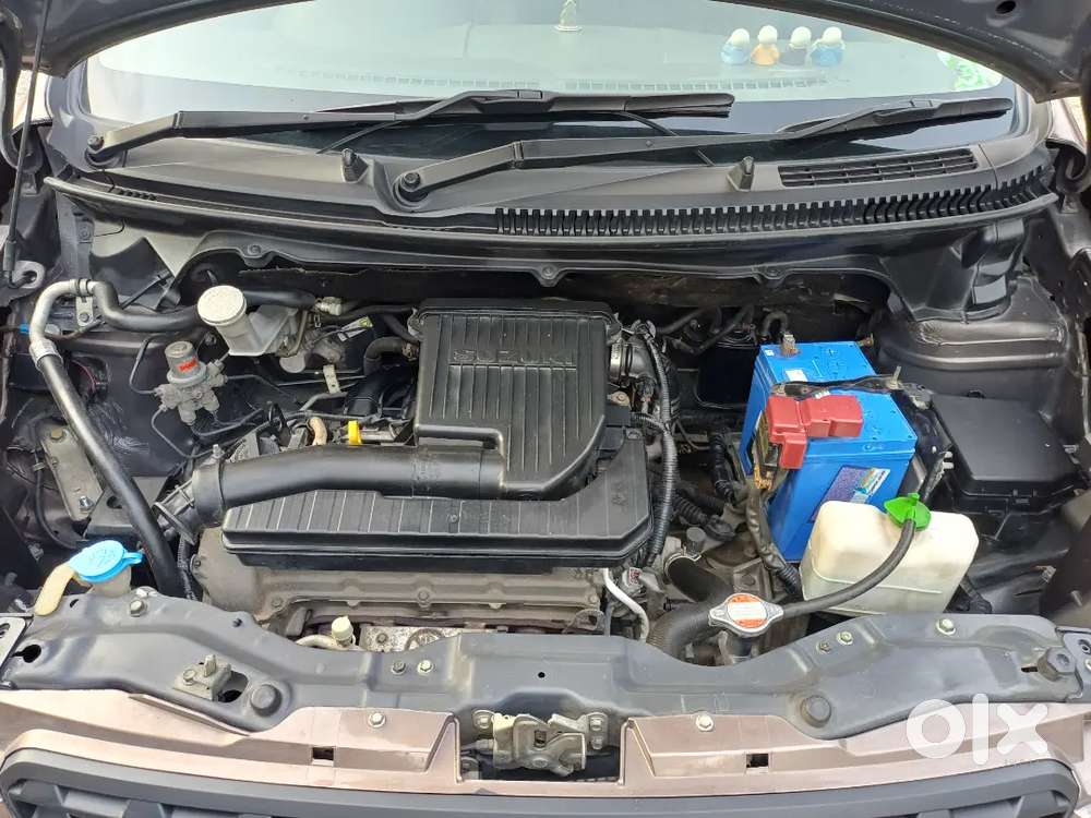 Ertiga Vxi 2012-nov 105000km
