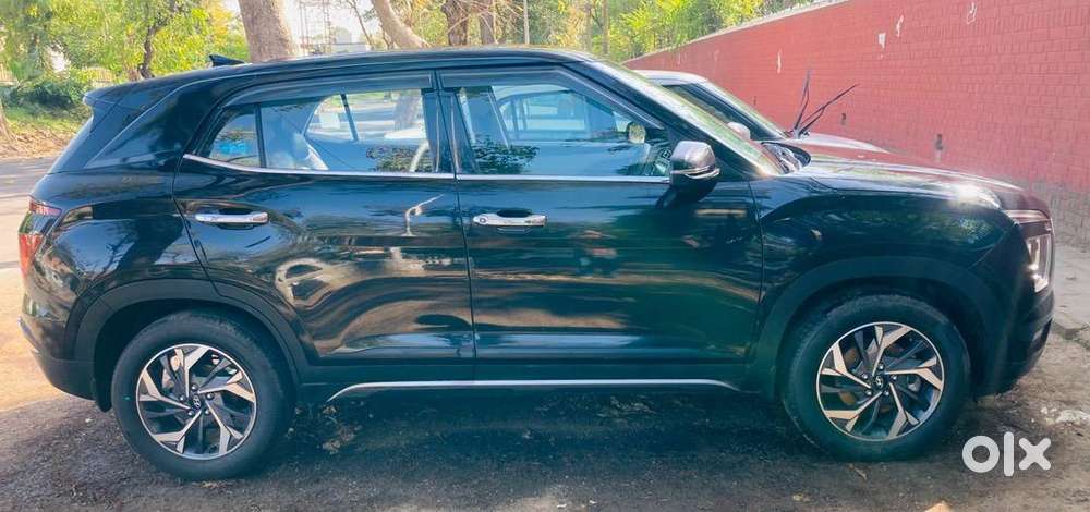 Hyundai Creta Facelift 2023 Petrol 22000 Km Driven