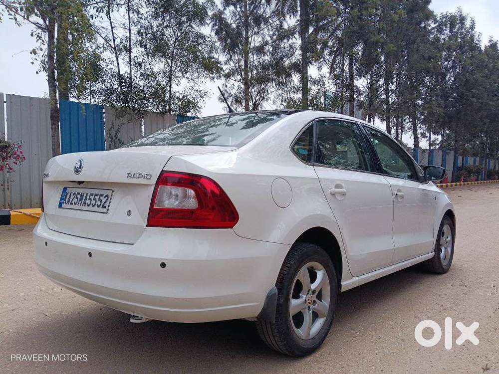 Skoda Rapid Elegance 1.6 Tdi Cr Manual, 2014, Diesel