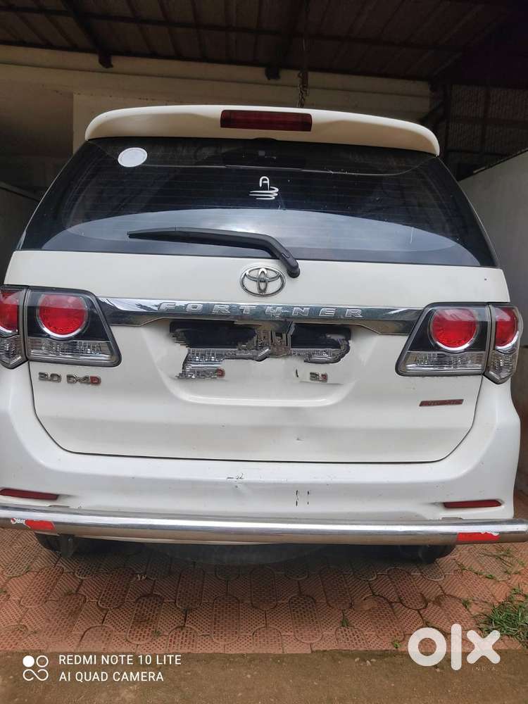 Tn Registration - Toyota Fortuner 2016 Diesel 183000 Km Driven