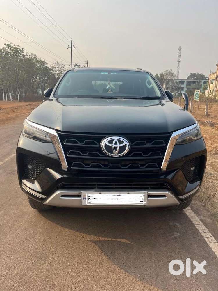 Toyota Fortuner 2021 Diesel Well Maintained