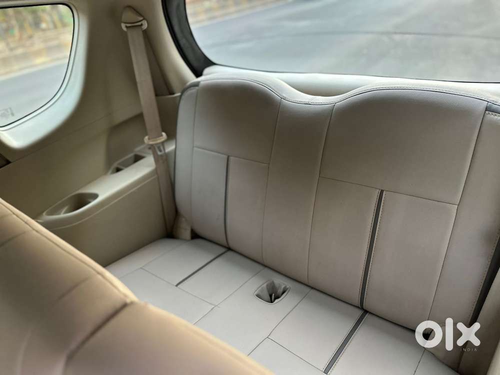 Maruti Suzuki Ertiga 2012-2015 Lxi, 2012, Petrol