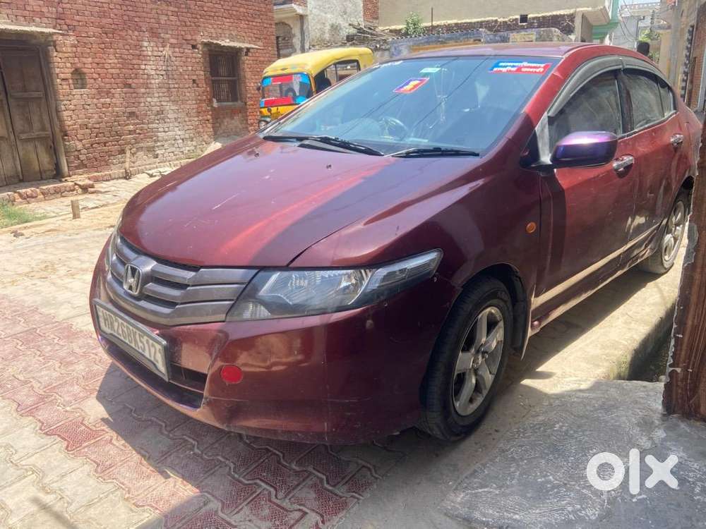 Honda Hybrid Car 2nd Owner 2011
