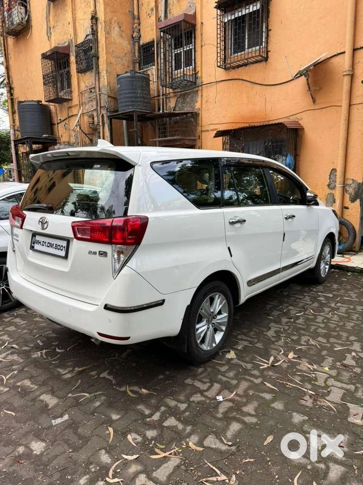 Toyota Innova Crysta 2019 Diesel 140000 Km Driven