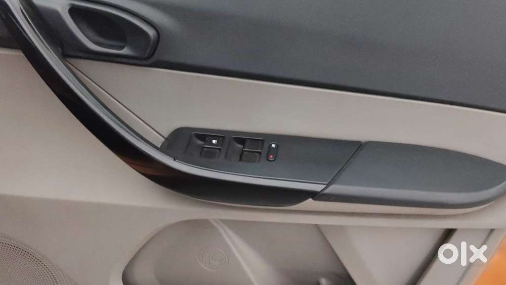 Tata Tiago 1.05 Revotorq Xt, 2018, Petrol