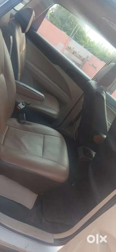 Mahindra Marazzo 2019 Diesel 134000 Km Driven Oneway