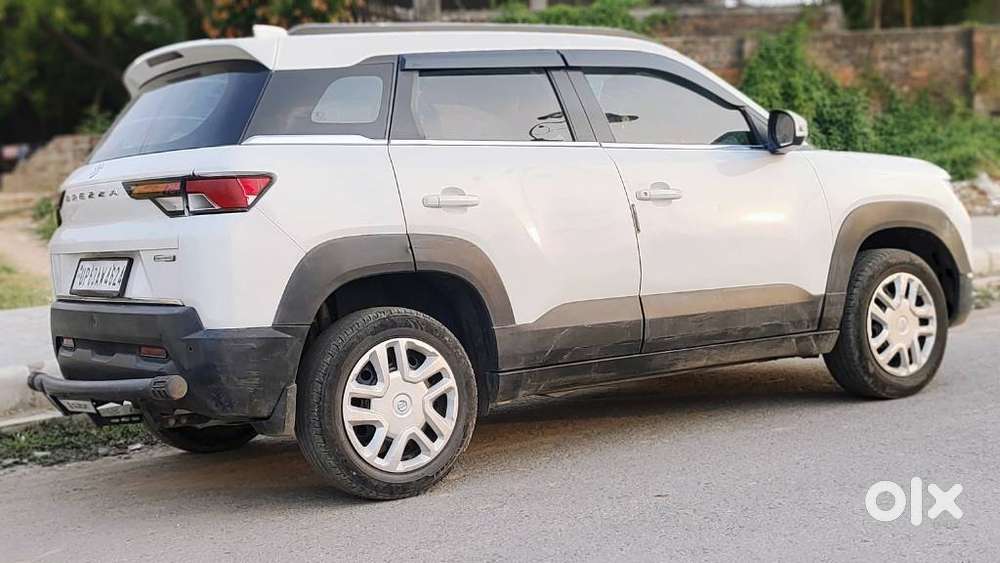 Maruti Suzuki Brezza 1.5 Lxi Smart Hybrid, 2022, Petrol