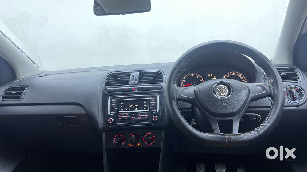 Volkswagen Polo Petrol Comfortline 1.2l, 2017, Petrol