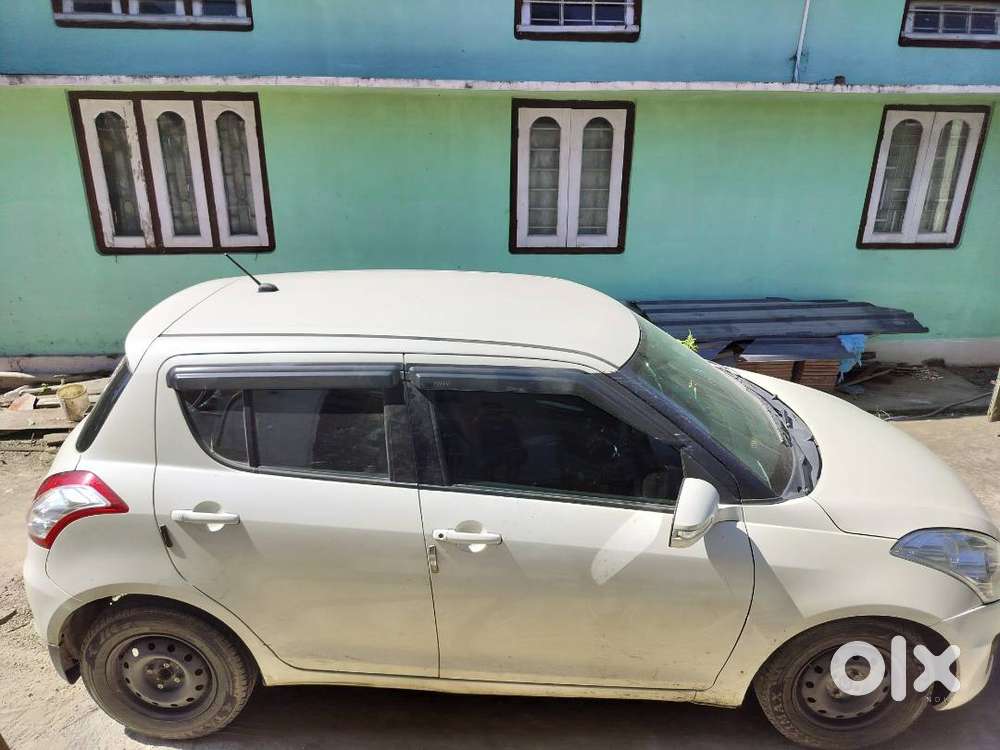 Maruti Suzuki Swift Vxi