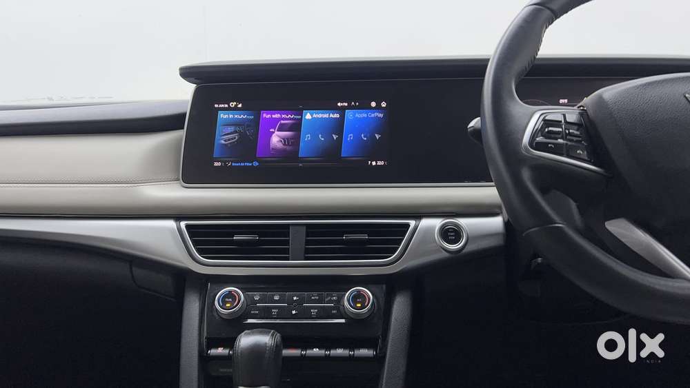Mahindra Xuv700 2.2 Ax 7 Diesel At Luxury Pack Str, 2022, Diesel