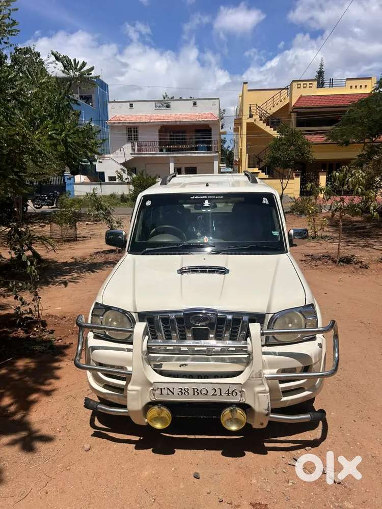 Mahindra Scorpio Classic 2016 Diesel Manual