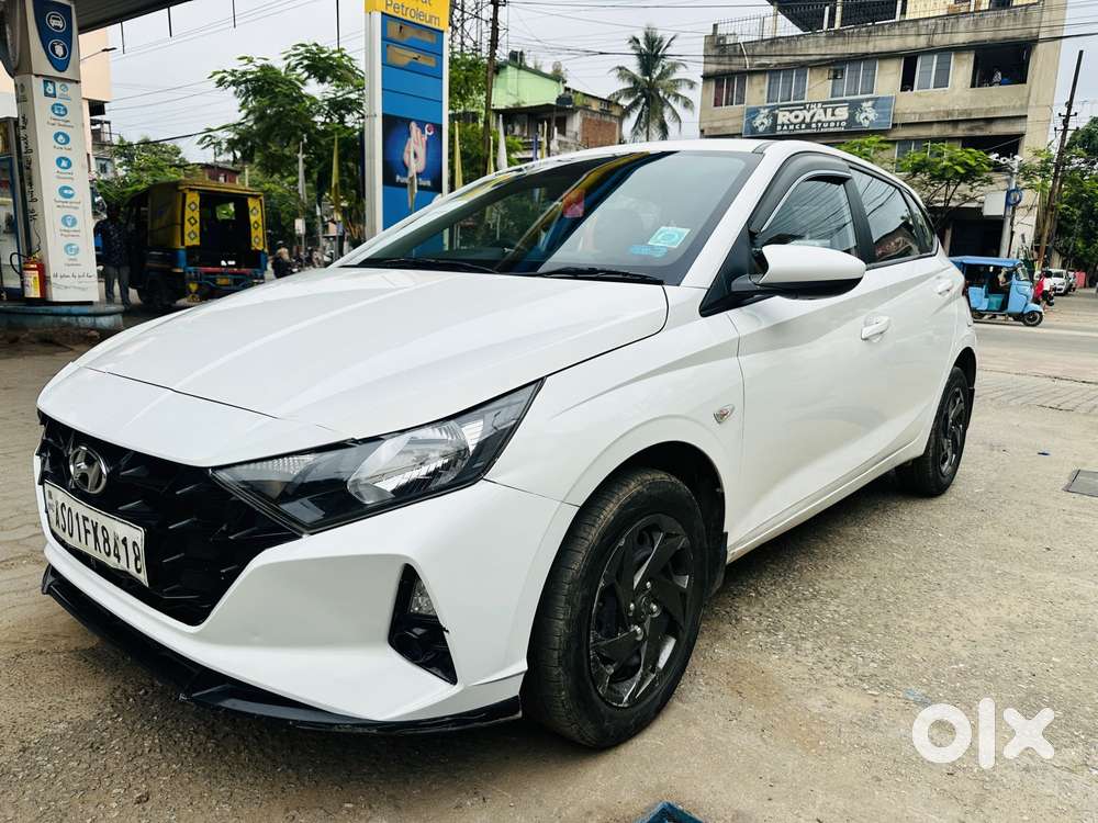 Hyundai I20 1.2 Magna Executive, 2023, Petrol