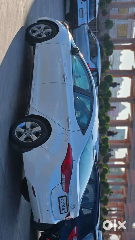 Well-maintained Hyundai Elantra Diesel (dec 2013) Excellent Condition