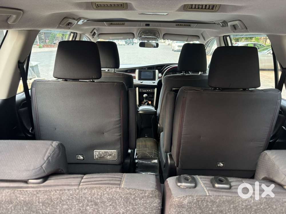 Toyota Innova Crysta 2.4 Vx Mt, 2016, Diesel