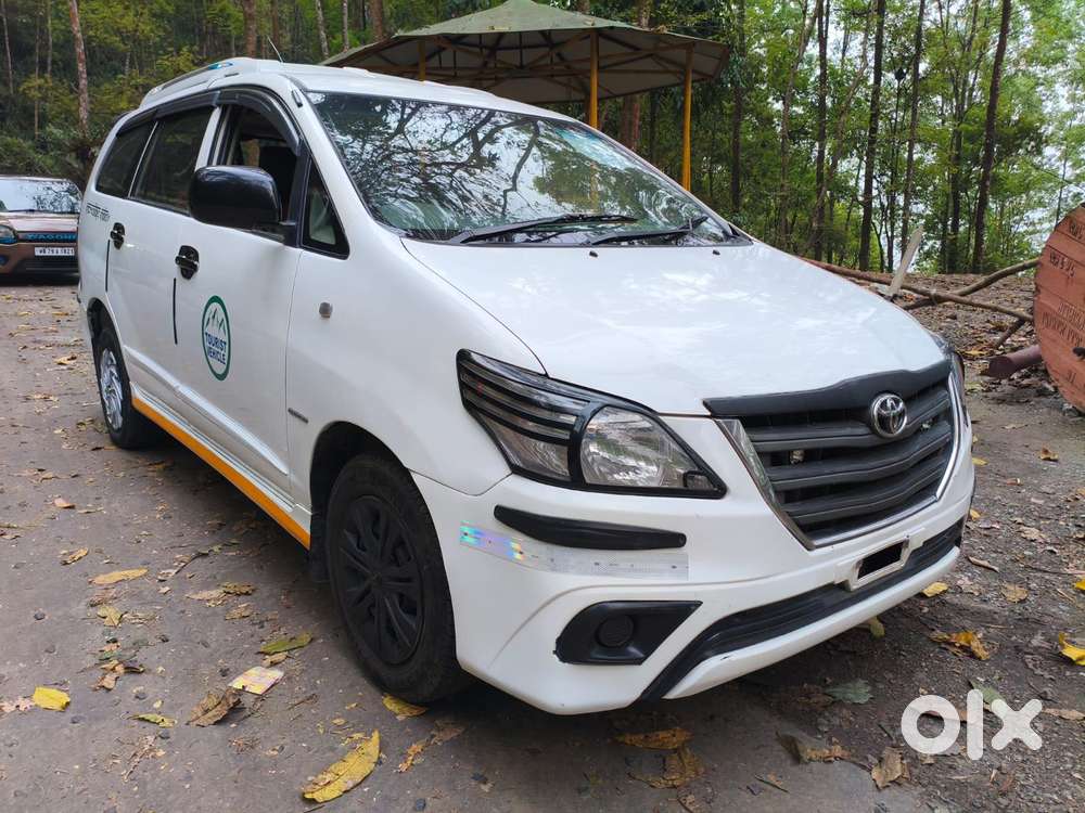 Toyota Innova 2.5 G (diesel) 8 Seater, 2014, Diesel