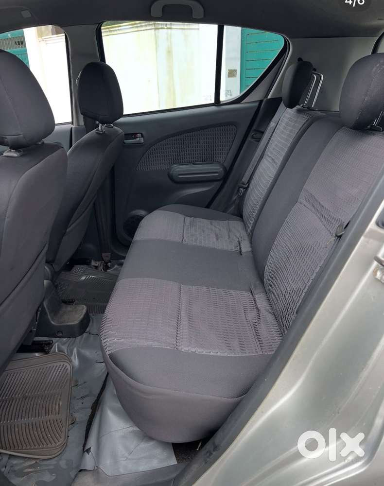 Maruti Suzuki Ritz Vxi, 2012, Petrol