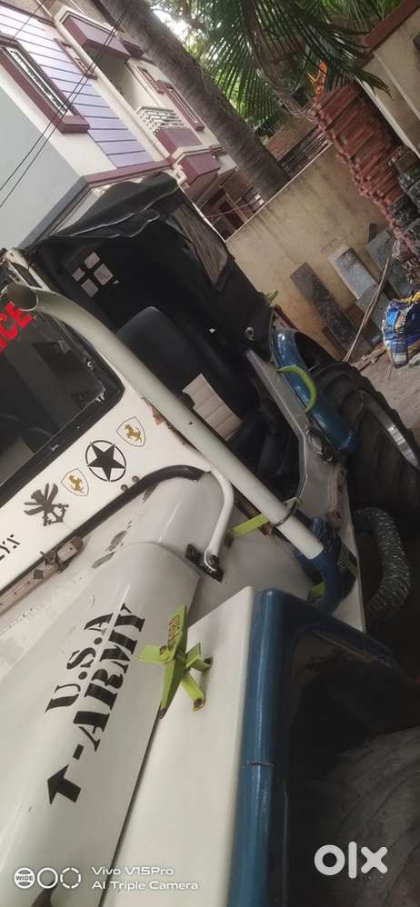 Mahindra Jeep 1995