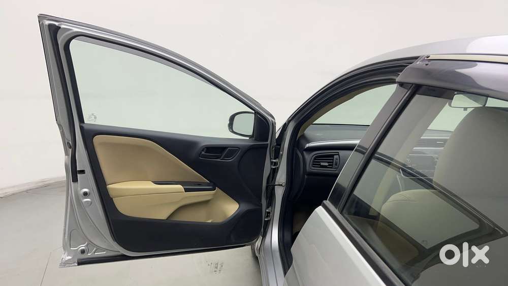 Honda City I-vtec Sv, 2016, Petrol