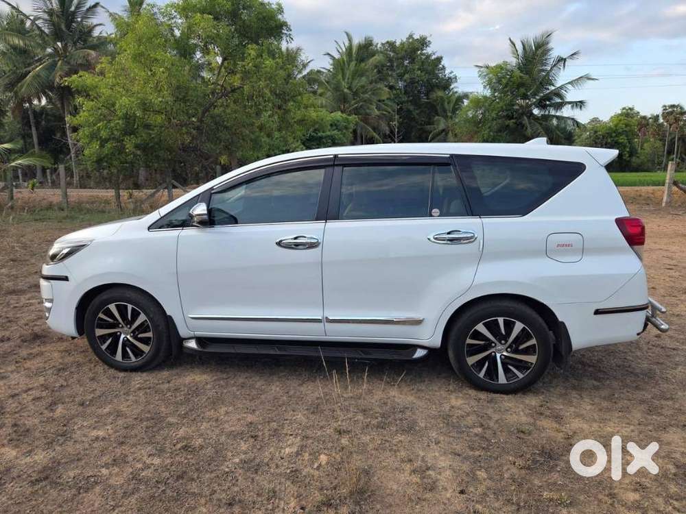 Toyota Innova Crysta 2.4 Z 7 Str, 2024, Diesel