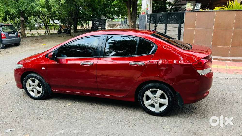 Honda City V-at 2010
