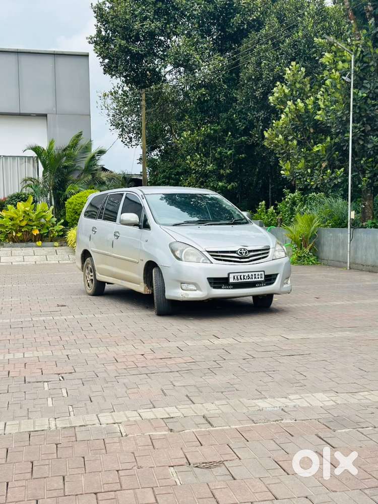 Toyota Innova 2009 Diesel Well Maintained