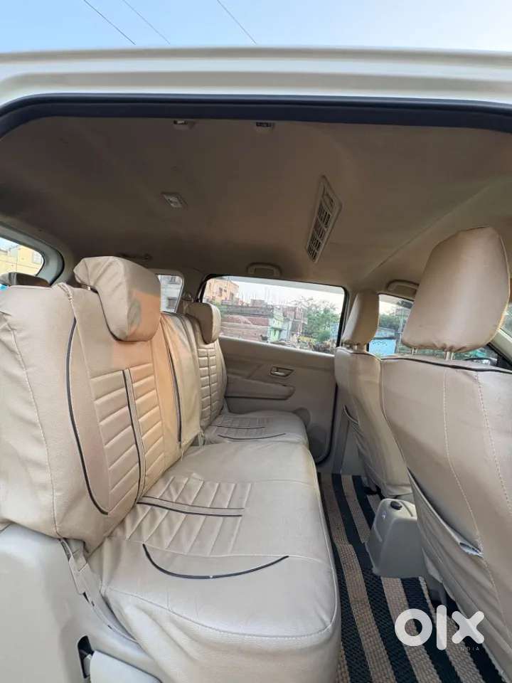 Maruti Suzuki Ertiga 1.5 Vxi, 2025, Petrol