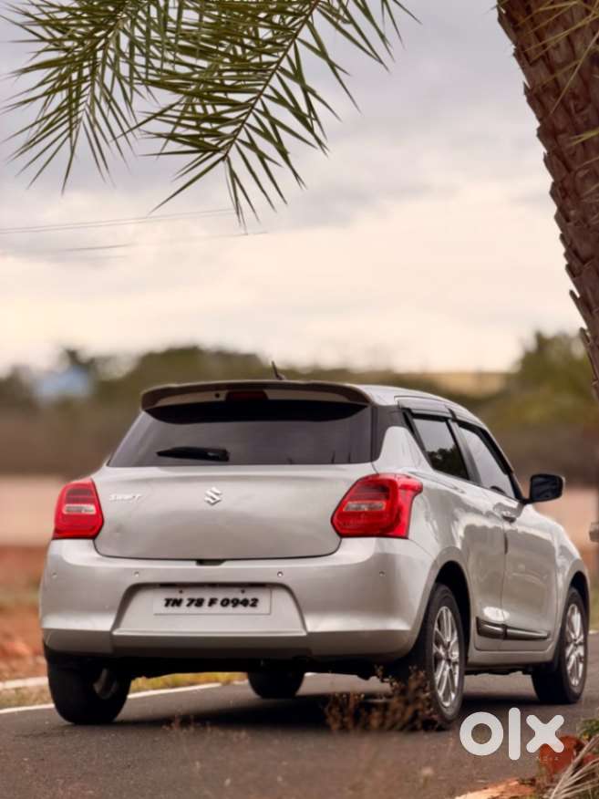 Maruti Suzuki Swift 1.3 Zxi, 2022, Petrol
