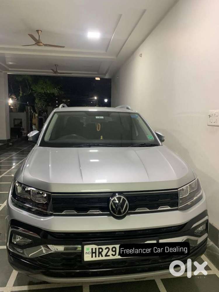 Volkswagen Taigun 1.0 Tsi Highline At, 2022, Petrol