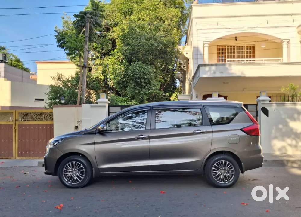 Ertiga Smart Hybrid Automatic Zxi