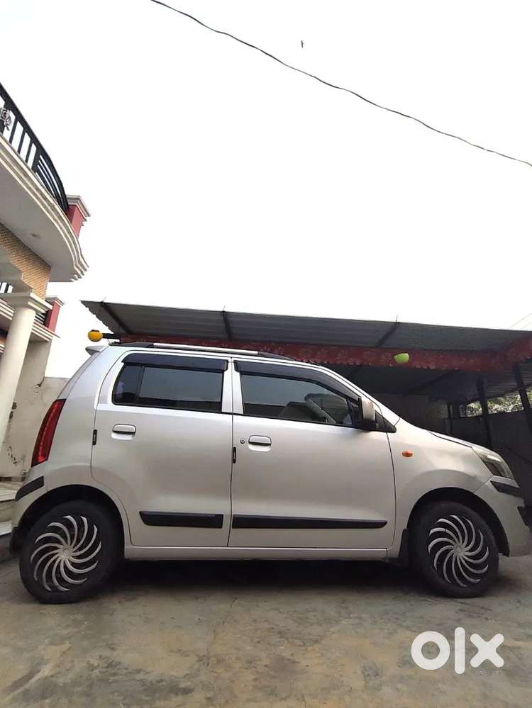 Wagon R 2015