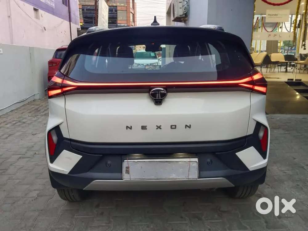 Tata Nexon 2024 Petrol 21435 Km Driven Automatic