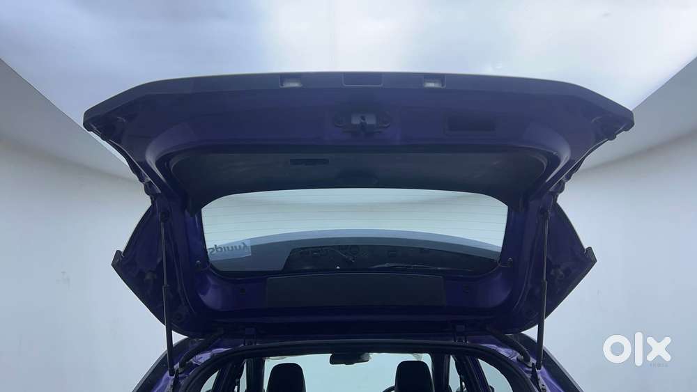 Tata Nexon Fearless Plus S Purple 1.2 Revotron Petrol 7dca Dual Tone..
