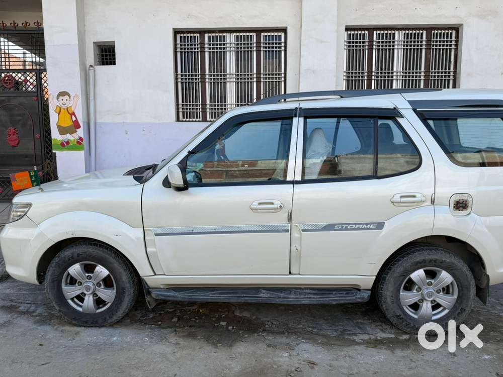 Tata Safari Storme 2016 Diesel Good Condition