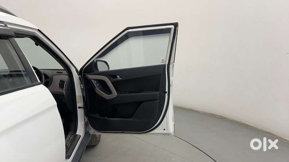 Hyundai Creta 1.6 Sx Plus Petrol At, 2016, Petrol