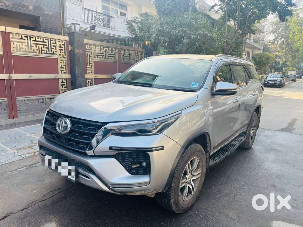 Toyota Fortuner [2021-ongoing] 2.8 2wd Diesel Mt, 2021, Diesel