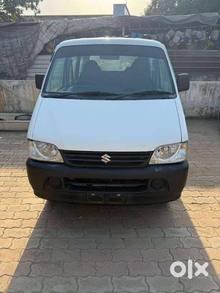 Maruti Suzuki Eeco 2022 Cng & Hybrids 6000 Km Driven