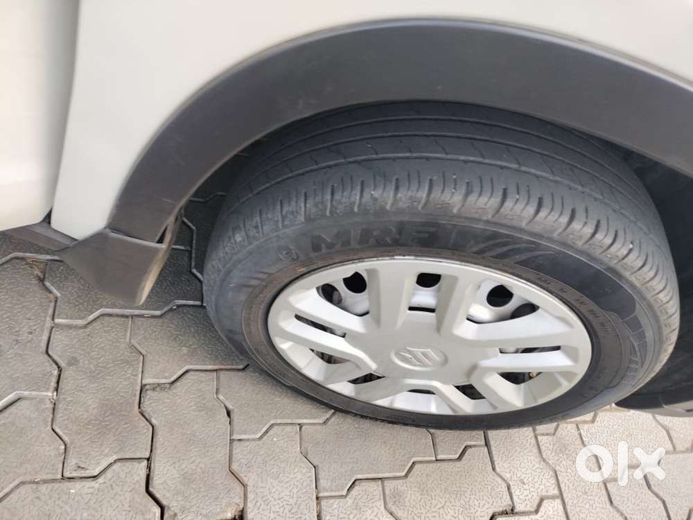 Maruti Suzuki Brezza 1.5 Lxi Smart Hybrid, 2021, Diesel