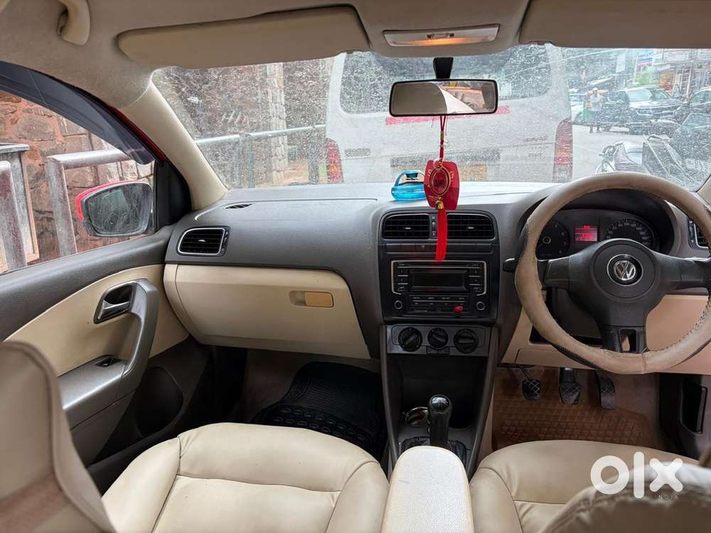 Volkswagen Vento Petrol 2013 Year
