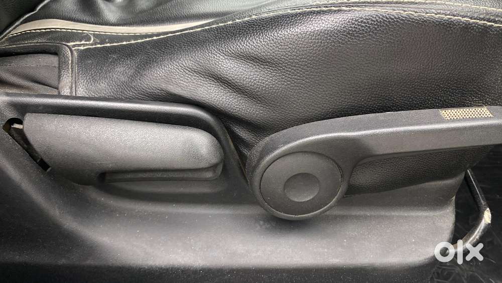 Maruti Suzuki Swift Zxi, 2016, Petrol